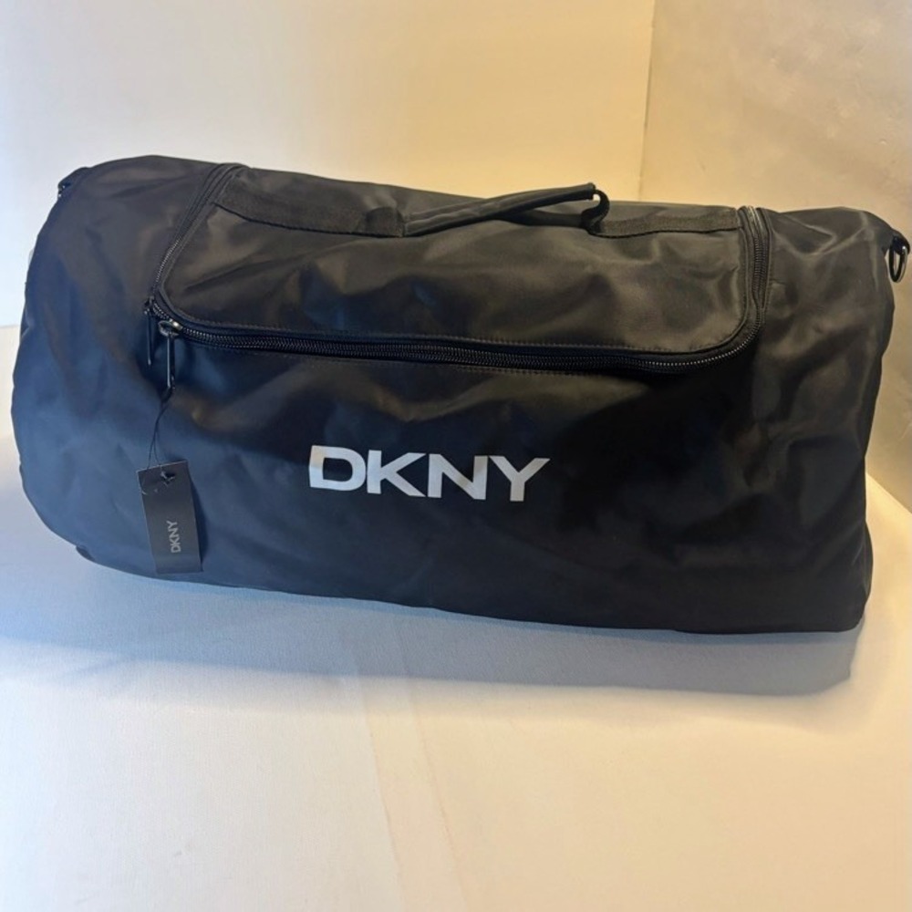 New DKNY Black Travel Set Duffle Gym + Toiletry Bag Sports Weekend Donna Karan - Picture 3 of 16